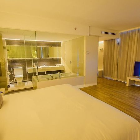 Crystal Hotel Hat Yai Habitación foto