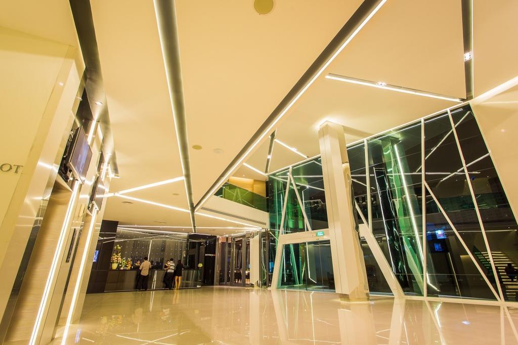 Crystal Hotel Hat Yai Exterior foto