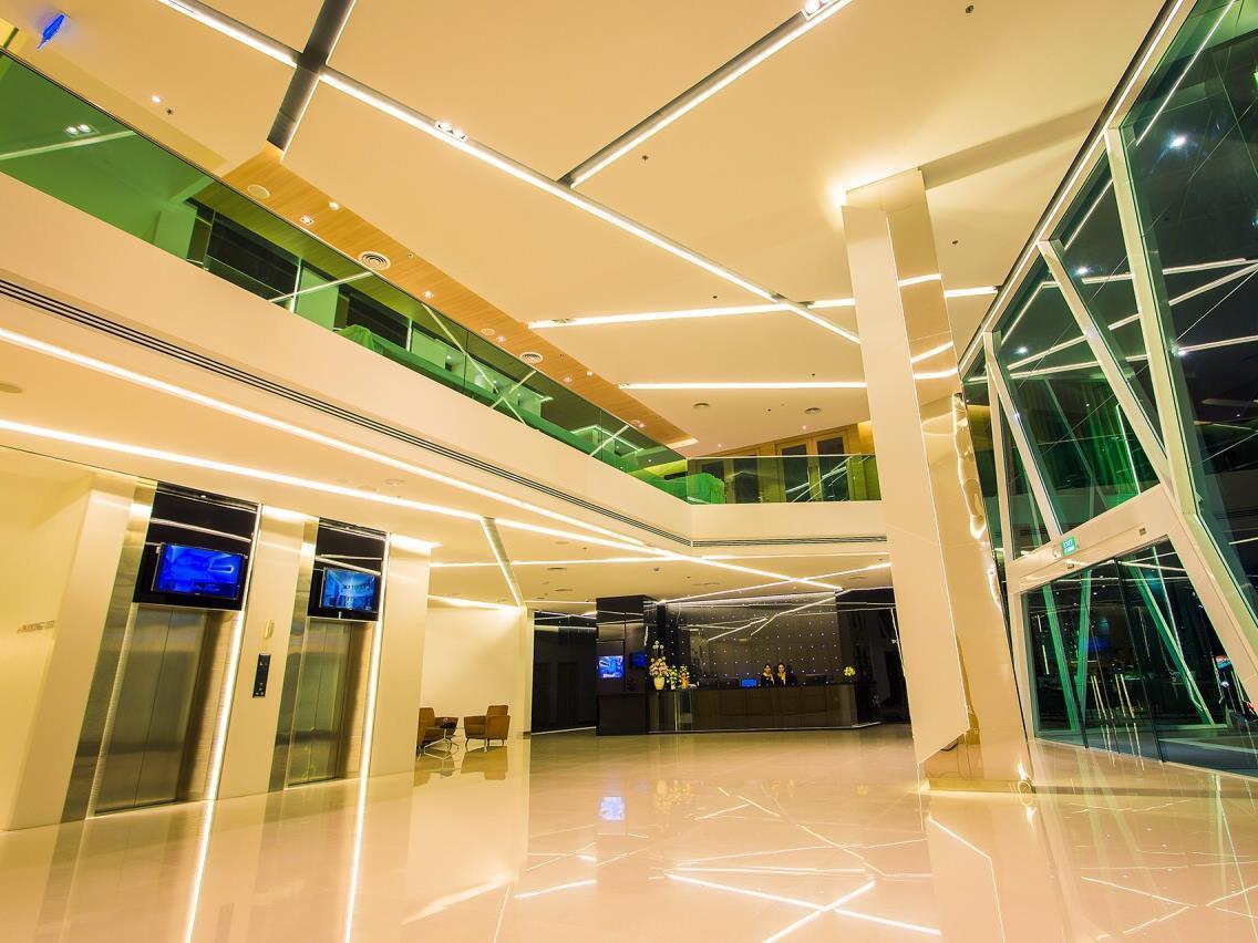 Crystal Hotel Hat Yai Exterior foto